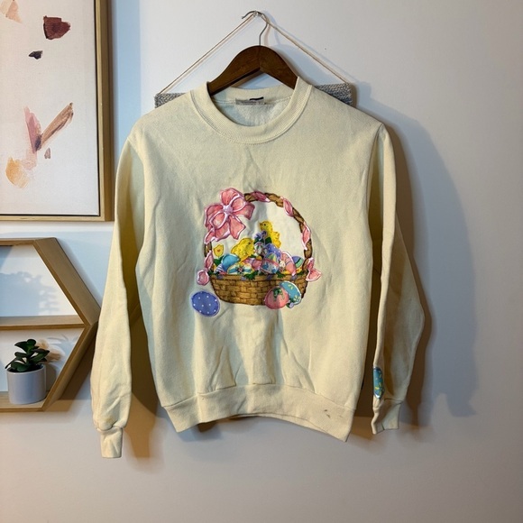 Tops - Vintage Easter Print Crewneck Sweatshirt small